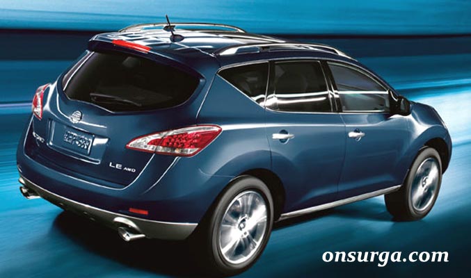 Nissan Murano Blue