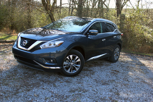 Nissan Murano Blue