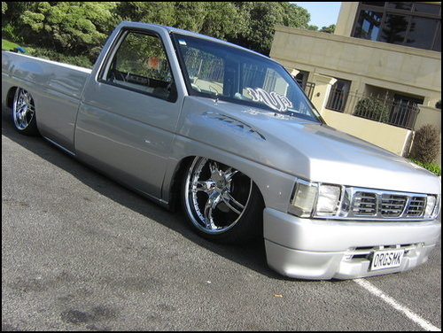 Nissan Navara 1990