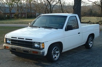 Nissan Navara 1990