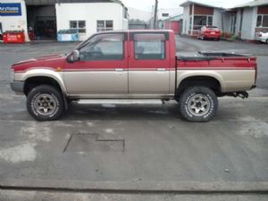 Nissan Navara 1991