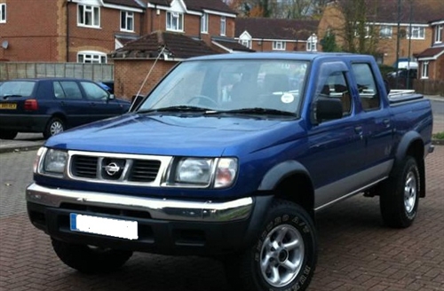 Nissan Navara 1999