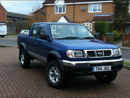 Nissan Navara 1999