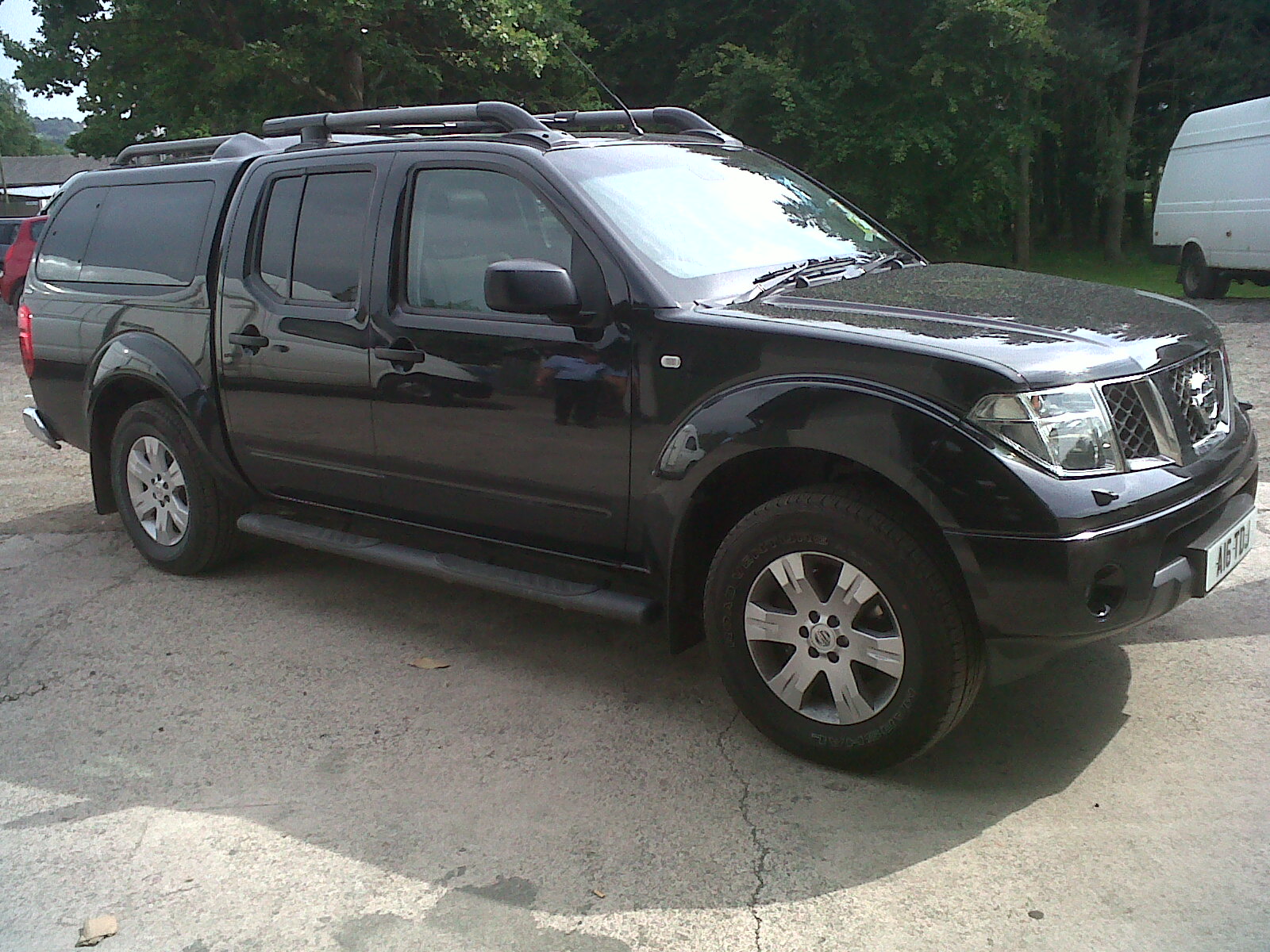 Nissan Navara 2.5 Nissan Navara 2.5
