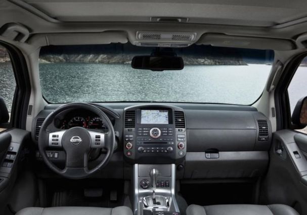 Nissan Navara 2013