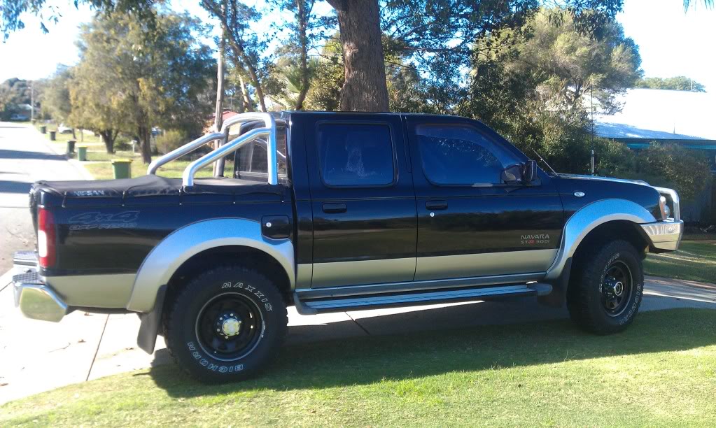 Nissan Navara 3.0 Turbo Diesel