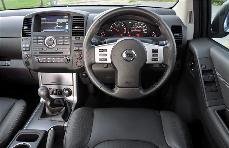 Nissan Navara 3.0 V6 Turbo Diesel