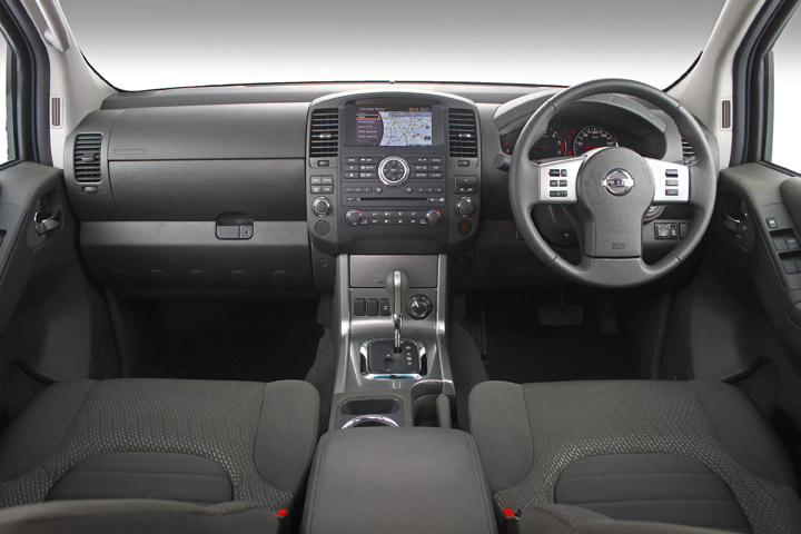 Nissan Navara 3.0 V6