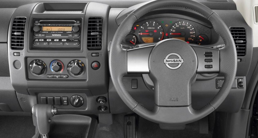 Nissan Navara 4.0 V6