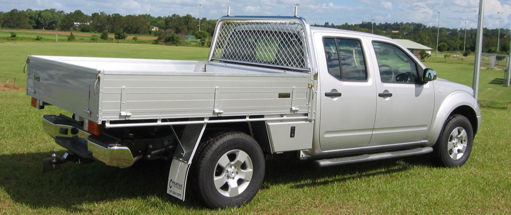 Nissan Navara 6x6