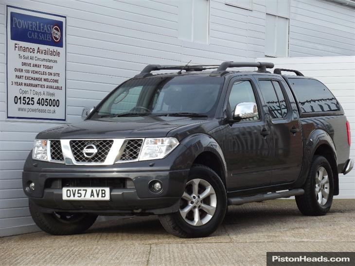 Nissan Navara Aventura