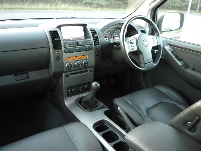 Nissan Navara Aventura