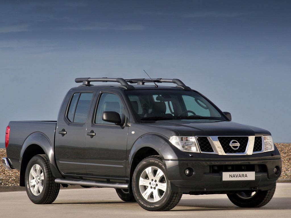 Nissan Navara Black