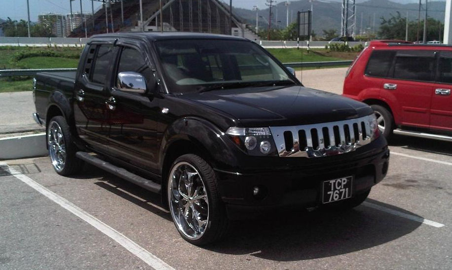 Nissan Navara Custom