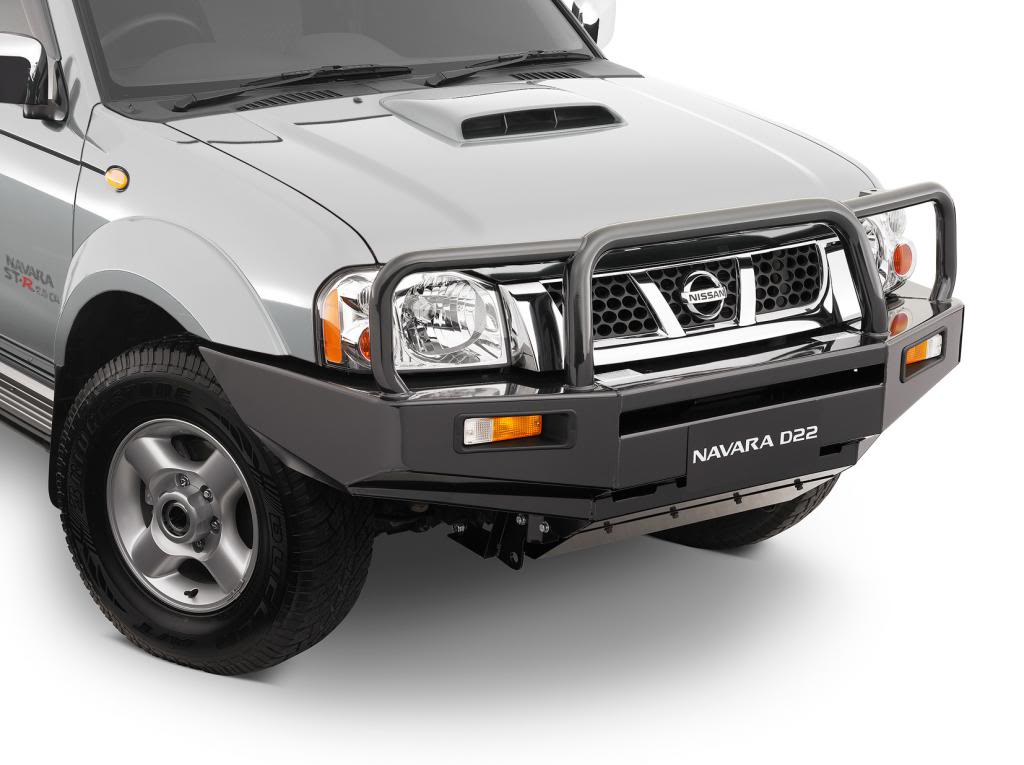 Nissan Navara D22