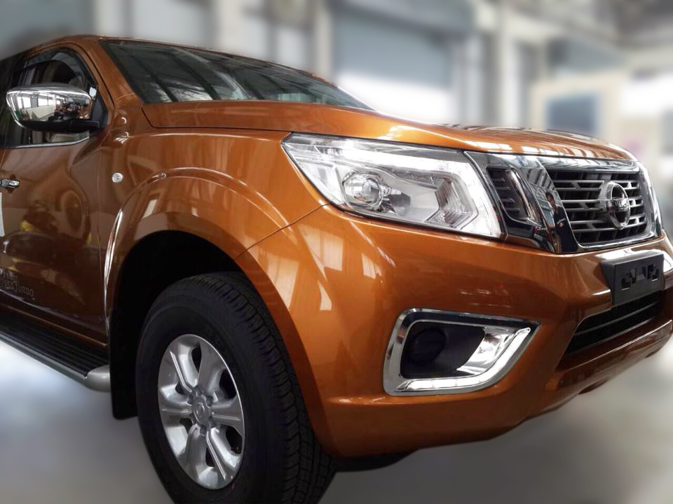 Nissan Navara D23