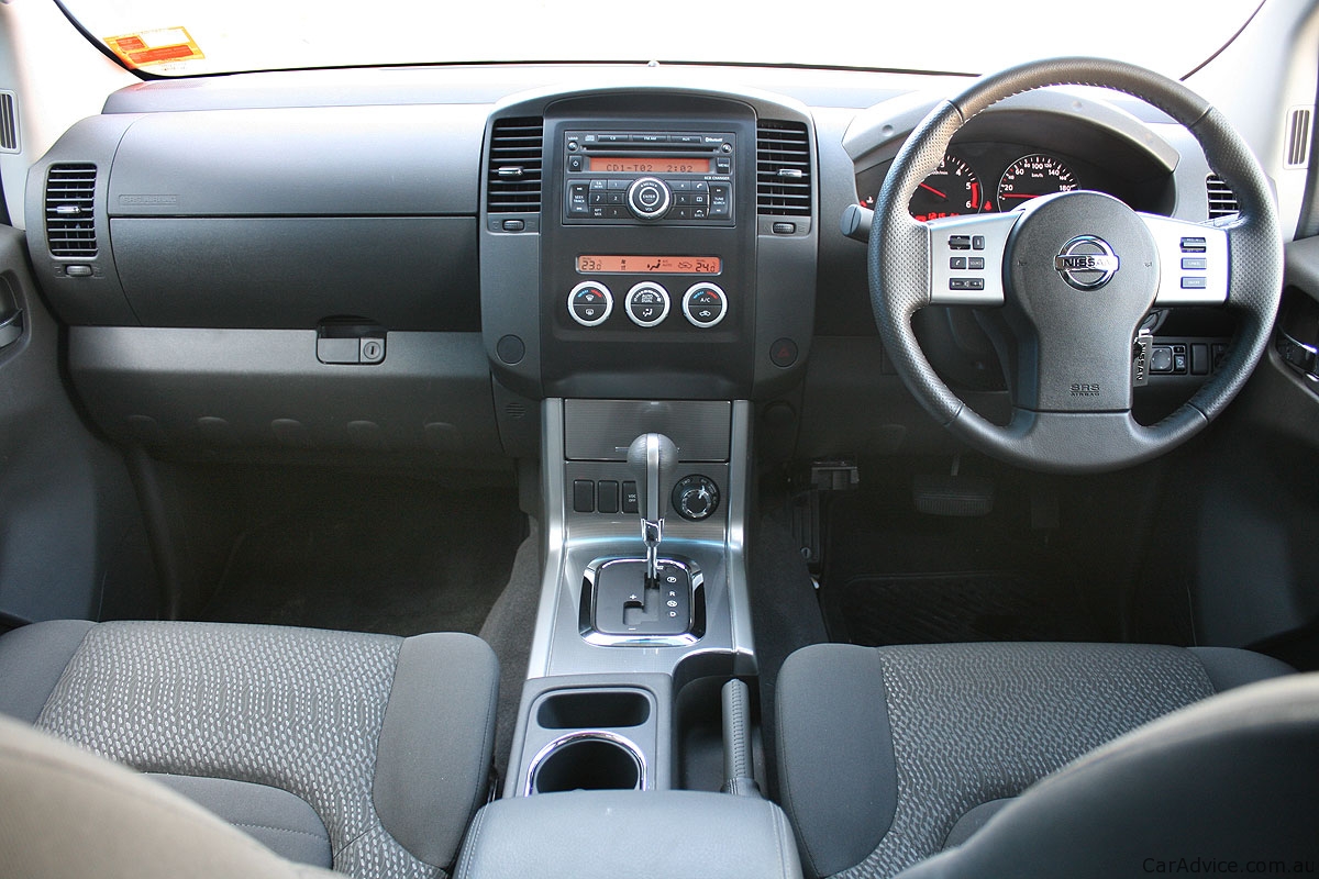 Nissan Navara D40