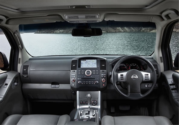 Nissan Navara Dual Cab