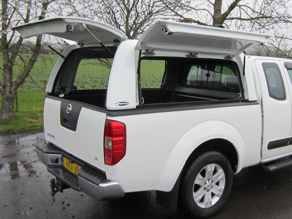 Nissan Navara Hardtop
