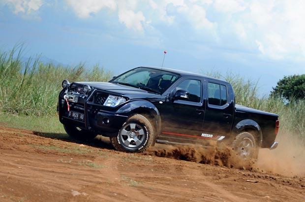 Nissan Navara Modif
