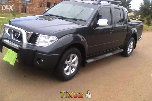 Nissan Navara V6 Petrol