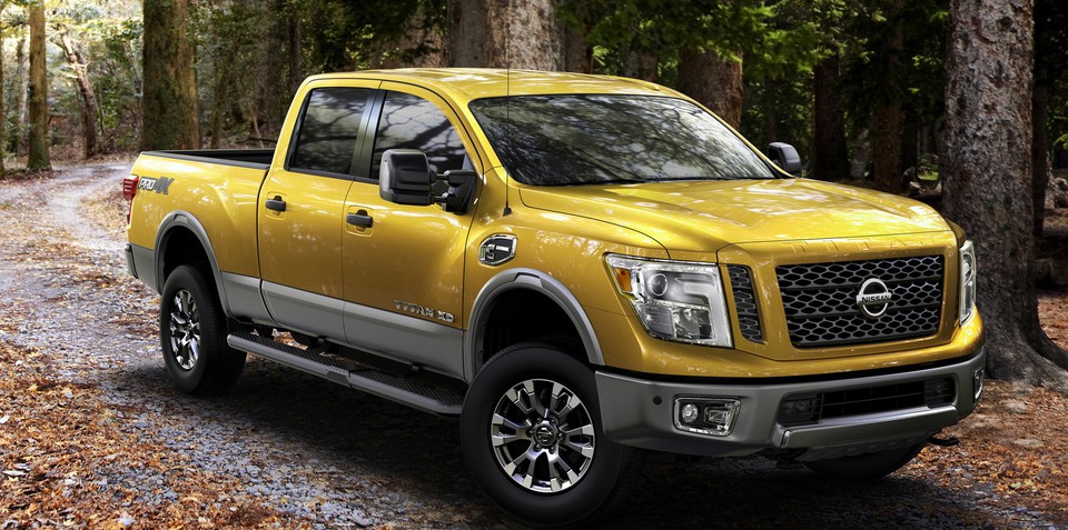 Nissan Navara V8