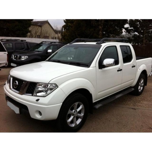 Nissan Navara White
