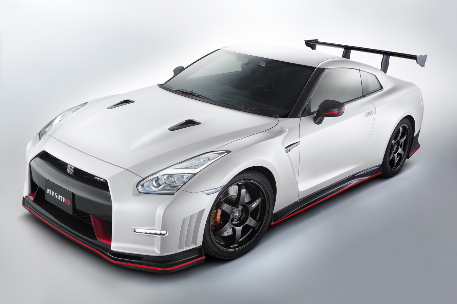 Nissan Nismo 2016
