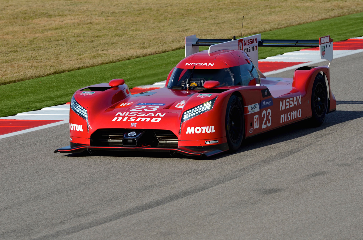 Nissan Nismo Gt-R Lm