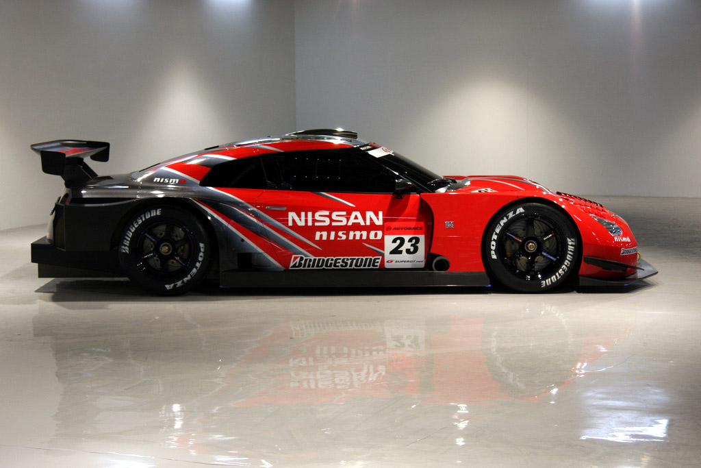 Nissan Nismo Race Car
