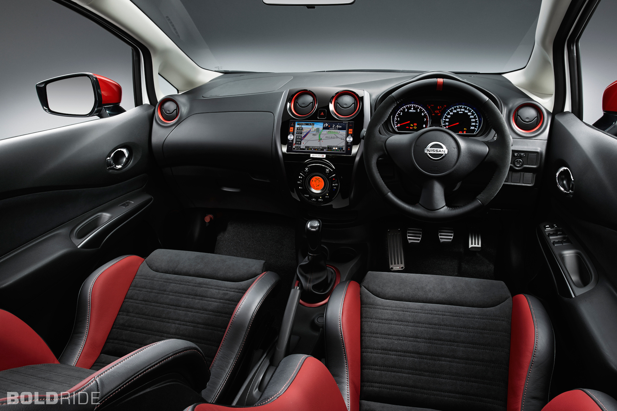 Nissan Note 2015