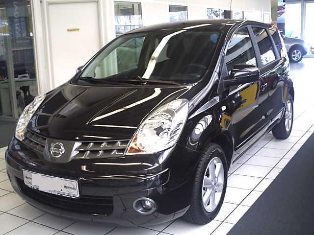 Nissan Note Black