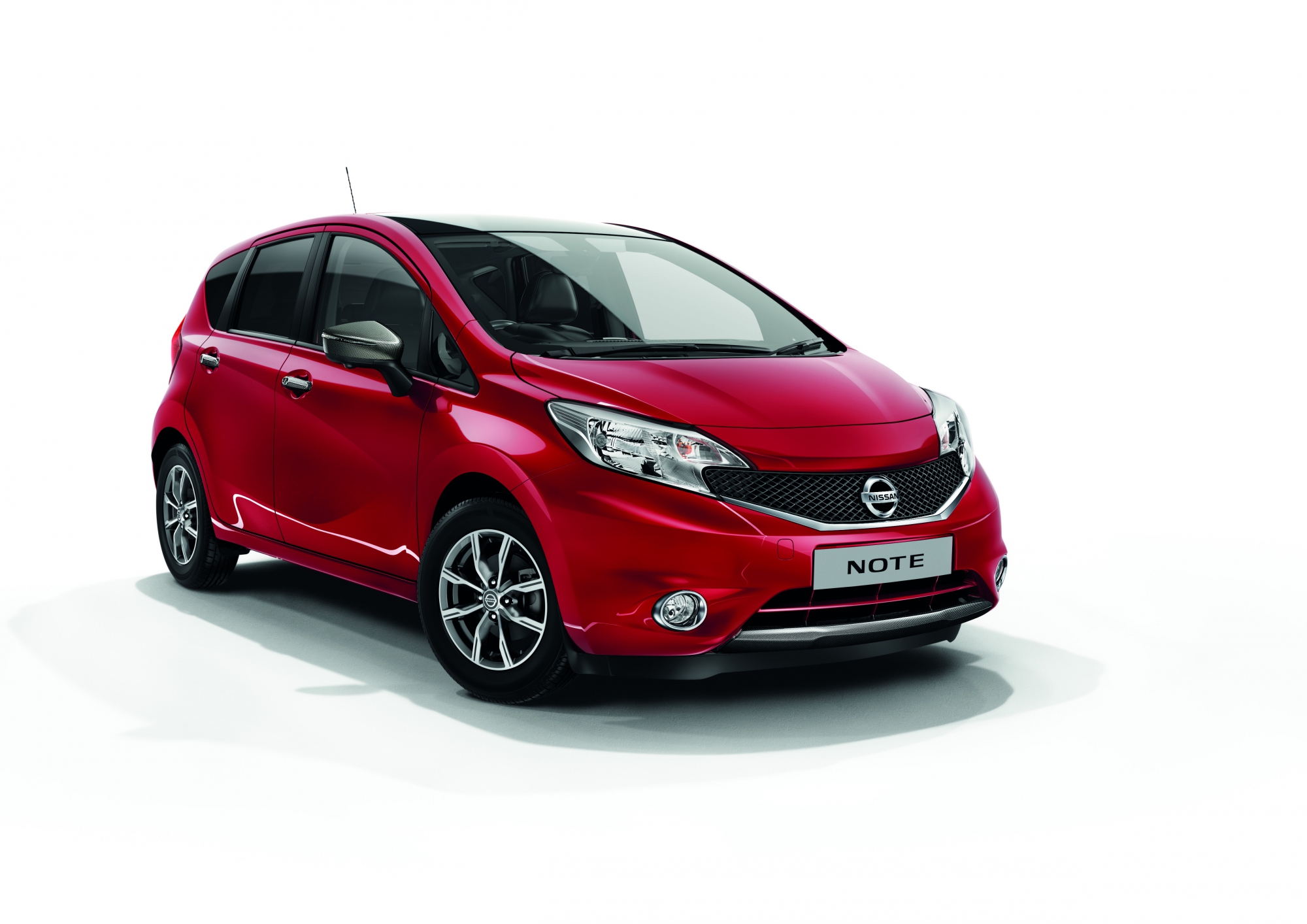 Nissan Note Red