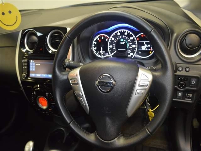 Nissan Note Tekna 2015
