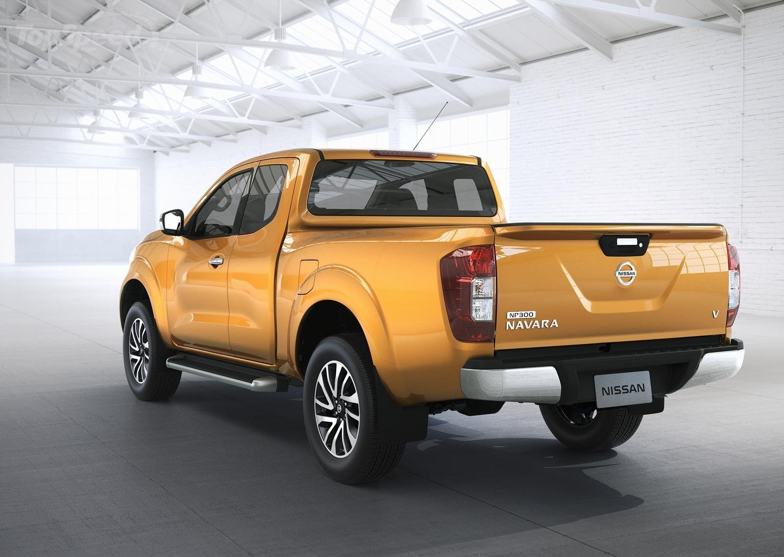 Nissan Np300