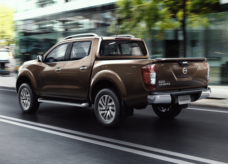 Nissan Np300 2015