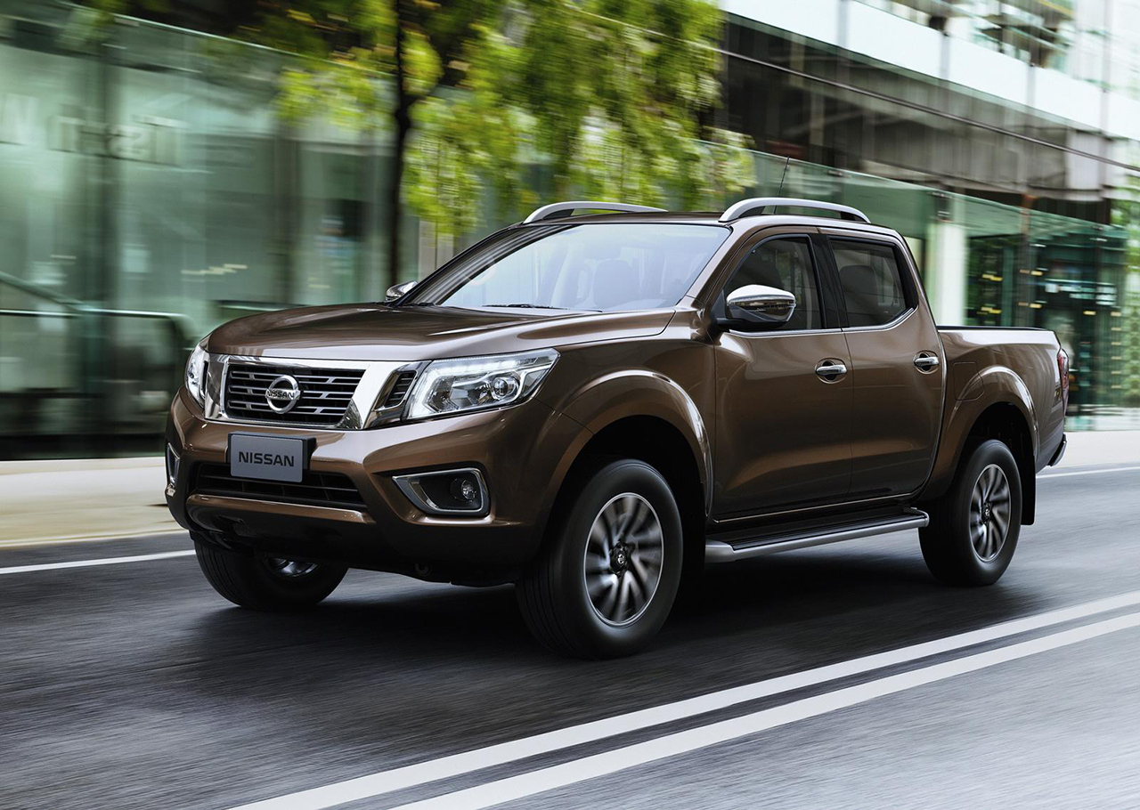 Nissan Np300 2015