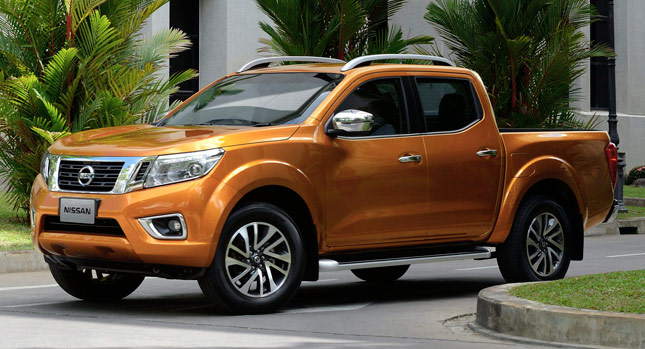 Nissan Np300 2015