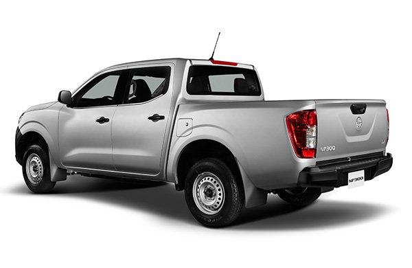 Nissan Np300 Doble Cabina 2014