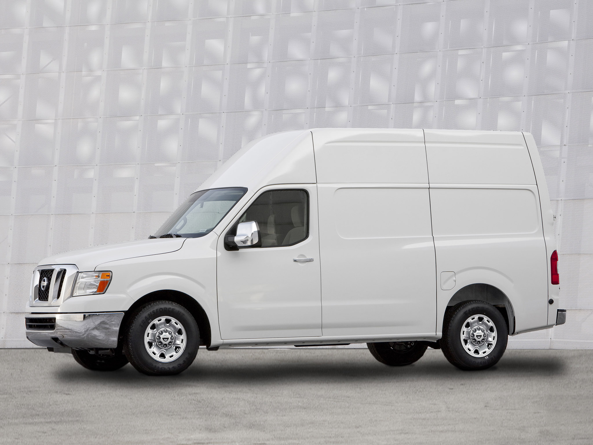 Nissan Nv 2500