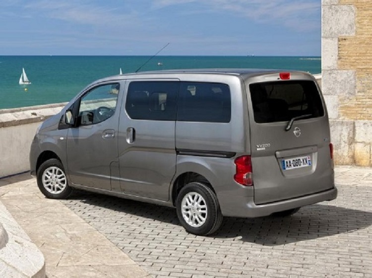 Nissan Nv200 2015