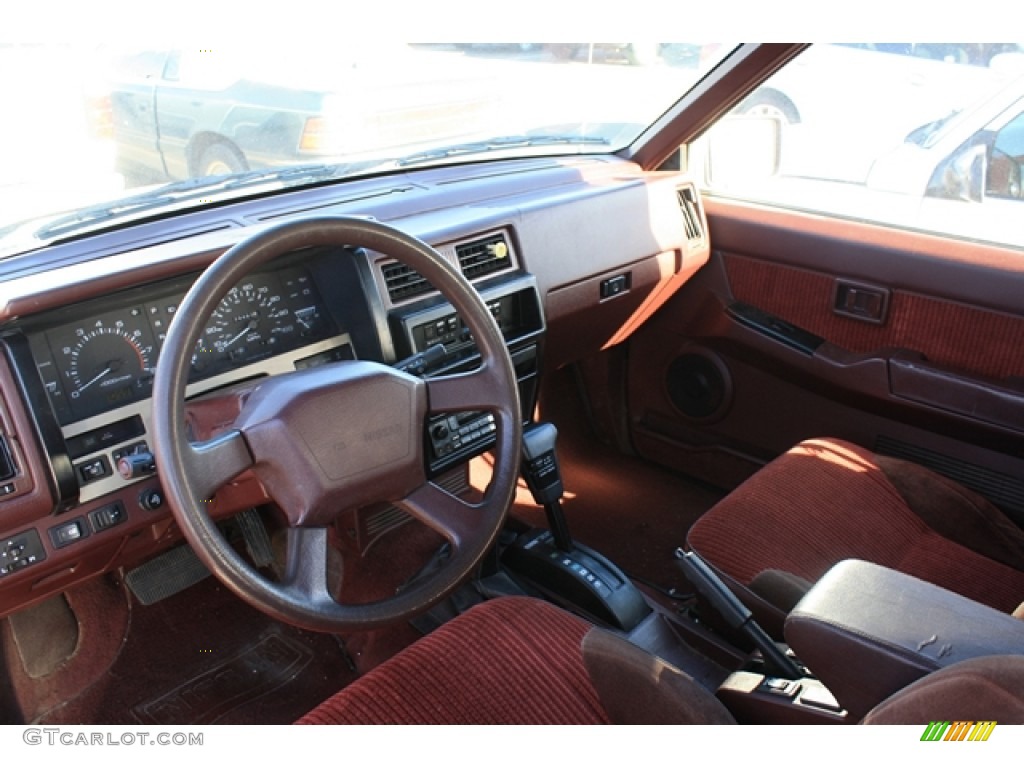 Nissan Pathfinder 1990