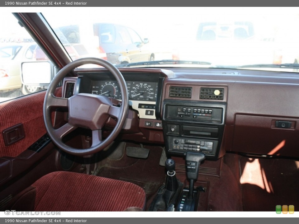 Nissan Pathfinder 1990