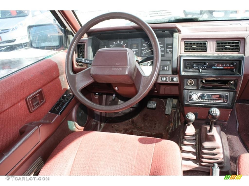 Nissan Pathfinder 1992