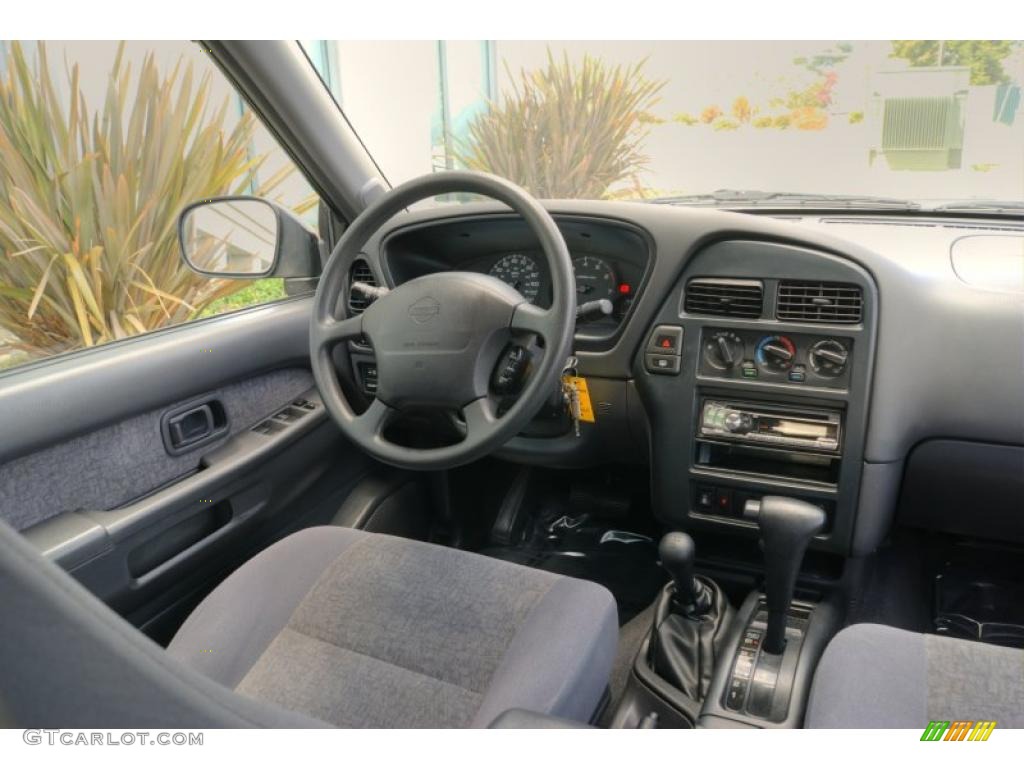 Nissan Pathfinder 1998