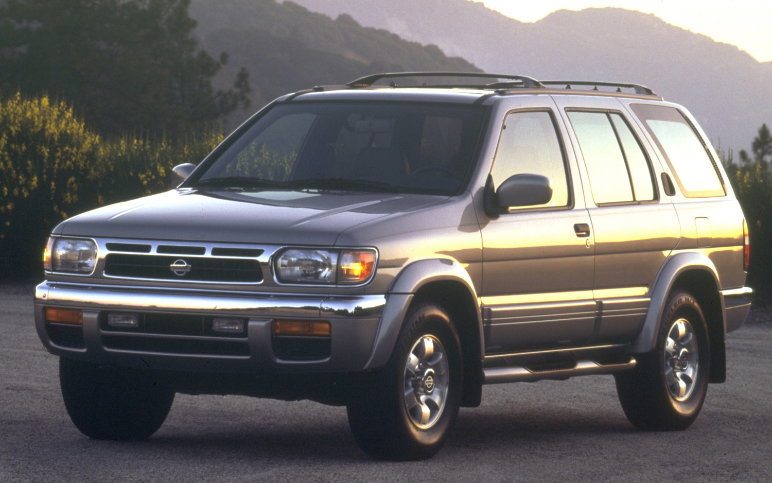 Nissan Pathfinder 1999