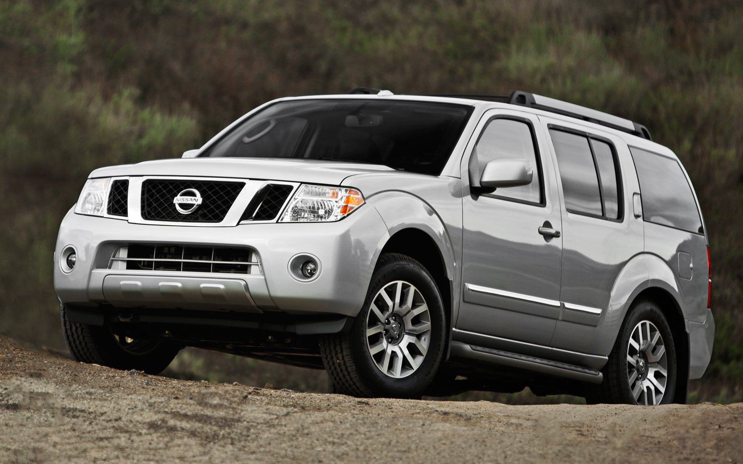 Nissan Pathfinder 2012