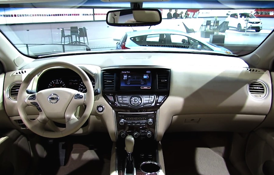 Nissan Pathfinder 2014