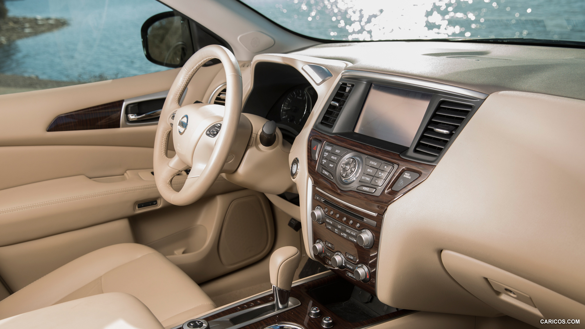 Nissan Pathfinder 2015