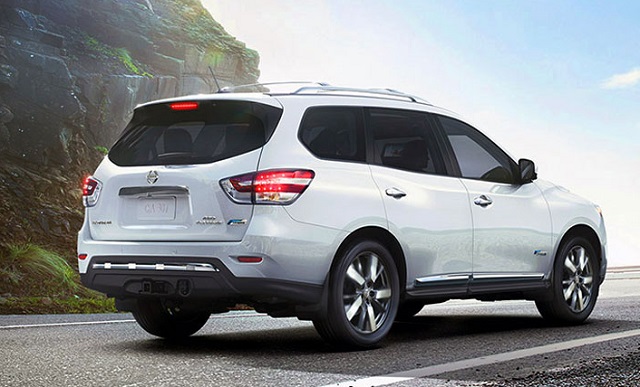 Nissan Pathfinder 2016